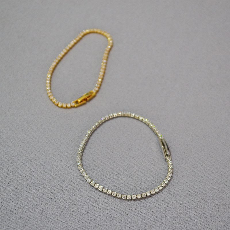 Japan and South Korea's simplicity, fashionable, delicate flashing fire, colorful stack with versatile goddess temperament, brass gold plating bu