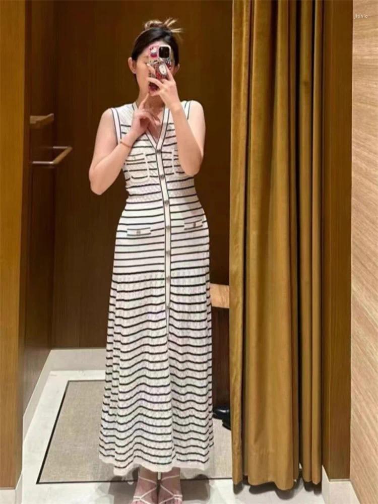 Work Dresses Womens Classic Striped Set Spring 2024 Ladies Single Breasted O-Neck Long Sleeve Jacket Female V-Neck Dress Or Skirt