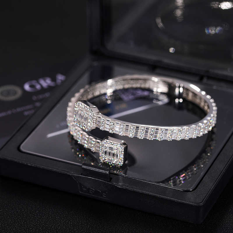 Pass Dia Tester 16.15ct 5.5mm Sterling Sier Baguette VVS Moissanite Iced Out Cuff Bangle Bracelet For Men Women