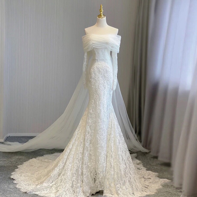 2024 Mermaid Wedding Dresses Strapless Zipper Back with Long Train Lace with Applique Bridal Gowns
