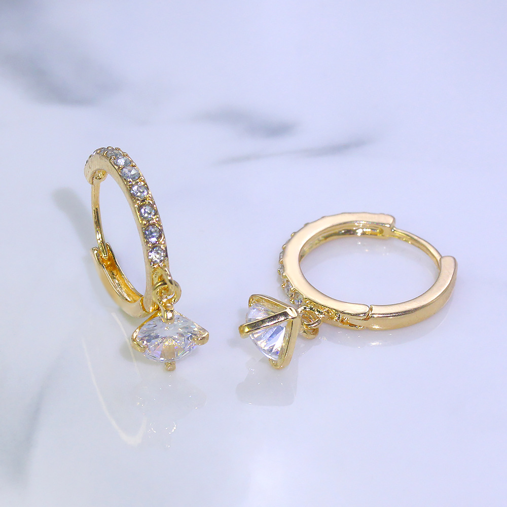 Luxury Golden Plate Diamond Studs - Women's Elegant Cubic Zirconia Pendant Jewelry