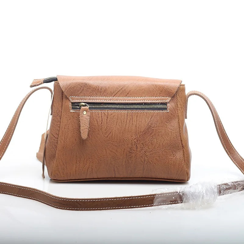 Zency Womens Vintage Classic Cowhide Leather Messenger bag Fashion Ladies Woven Irregular Flap Handbag Crossbody Bag Satchel 240307
