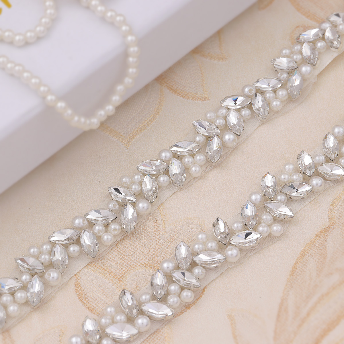 Wholesale Rose Gold Crystal Pearl Beaded Bridal Sash Rhinestone Ribbon Waist Wedding Belts 2516