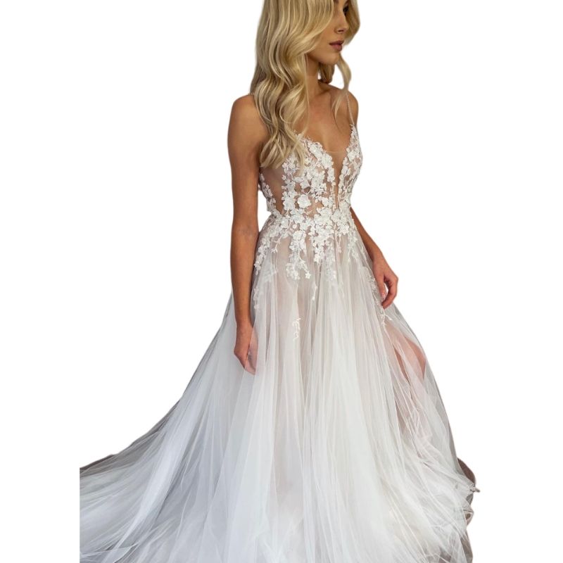 2024 Sexy Boho A Line Wedding Dresses Spaghetti Straps Tulle Lace Appliques Sheer Side Split Bridal Gowns wedding dress Sweep Train 0513