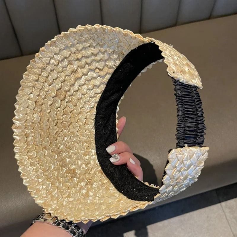 Rattan Sun Visor Hat for Women Natural PALM LEAF VISOR Wide Brim Cap Girl Sunshade Summer Straw Beach Derby Vacation 240309