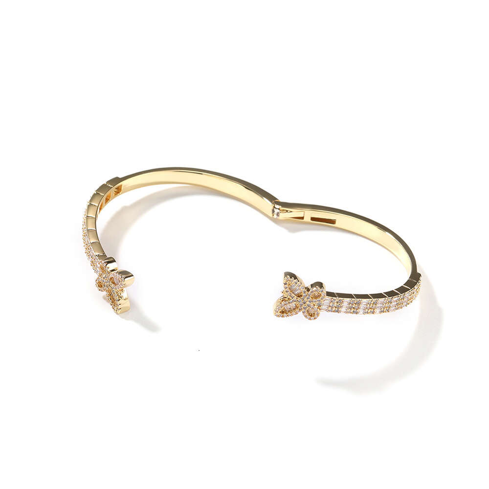 Aesthetic Street Gold Butterfly Bangle Bracelet Open Cuff For Women Hip Hop Copper Prong Iced Out Cubic Zirconia Full Bling Diamond Rapper Cz Stone Je