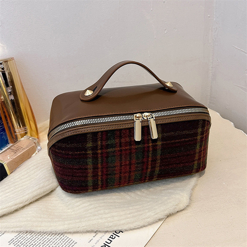 Women Fashion Evening Bags Large Opening High-Capacity Organ Pillow PU leather Makeup Organizer Portable Women Cosmetic Storage Bag Tote 3AB