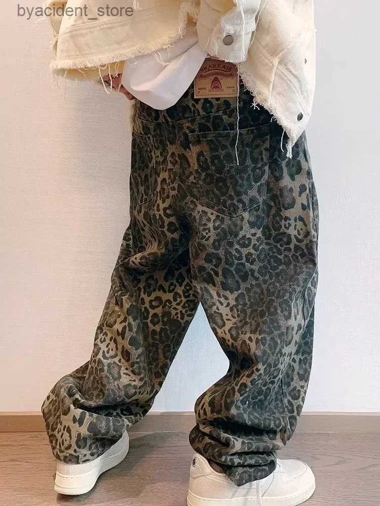 Men's Jeans HOUZHOU Tan Leopard Jeans Men Denim Pants Male Oversize Wide Leg Trousers Streetwear Hip Hop Vintage Clothes Loose Casual L240313