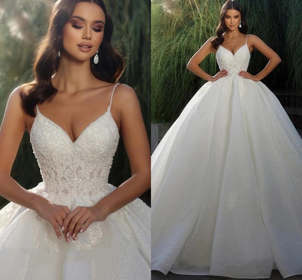Exquisite Spaghetti Straps Wedding Dress V-neck Beading Lace Appliques Puffy Women Classic Bridal Gown Arabic Dubai Vestidos De Novia