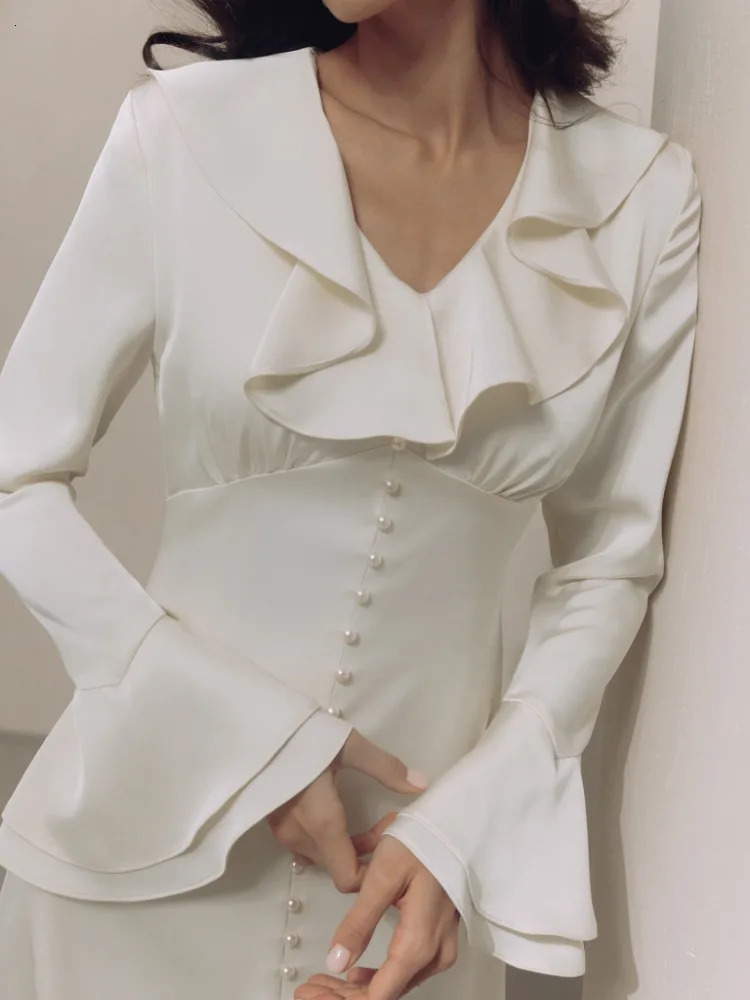 TARUXY Ruffle V Neck Elegant Dress For Women Slim Long Sleeve High Waist Temperament Dresses Femme Party Slit Long Dress Woman 240311