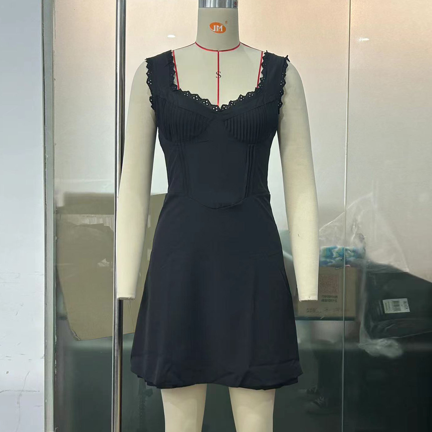 Womens hollowed out lace suspender dress New sexy backless hot girl dress women SU3119 230130