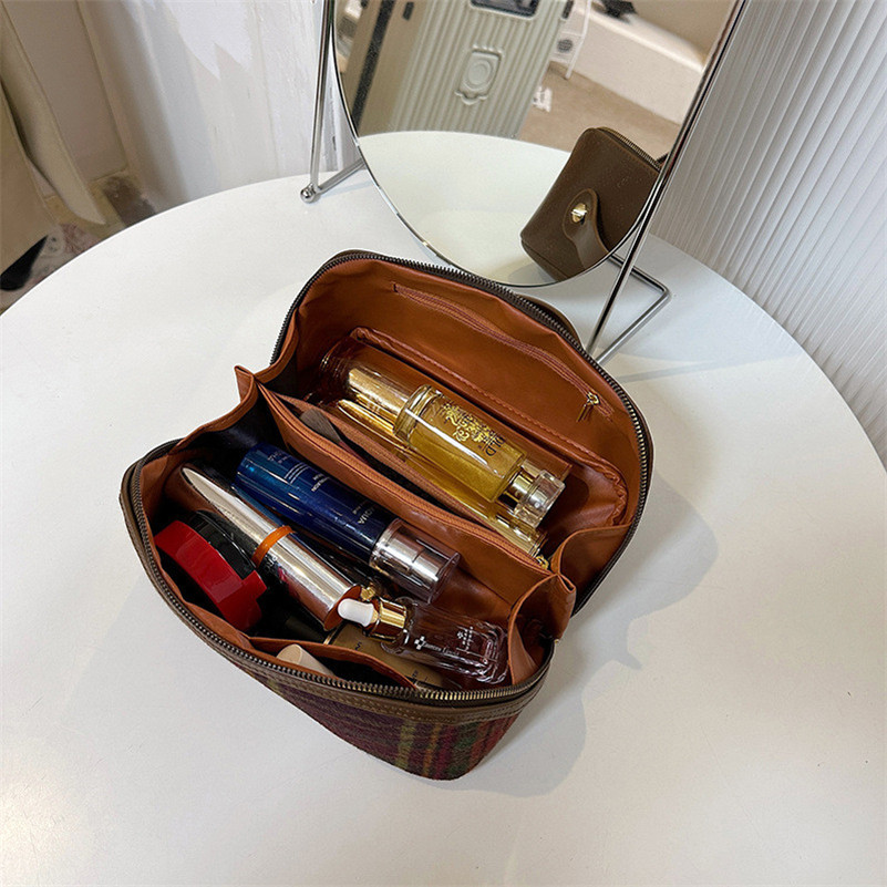 Women Fashion Evening Bags Large Opening High-Capacity Organ Pillow PU leather Makeup Organizer Portable Women Cosmetic Storage Bag Tote 3AB
