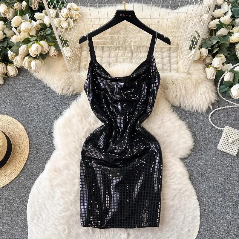 Casual Dresses Summer Fashion Light Luxury Temperament V-neck Celebrity Suspender Dress Womens High-waist Slim Sequined A-line Skirt