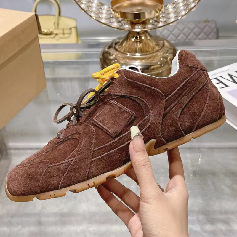 2025--Shoes Dress Spring New Arrive Women Sneakers Round Toe High Quality Leather with Thick Sole Lace Up Outside Walking Running Flat Trainers