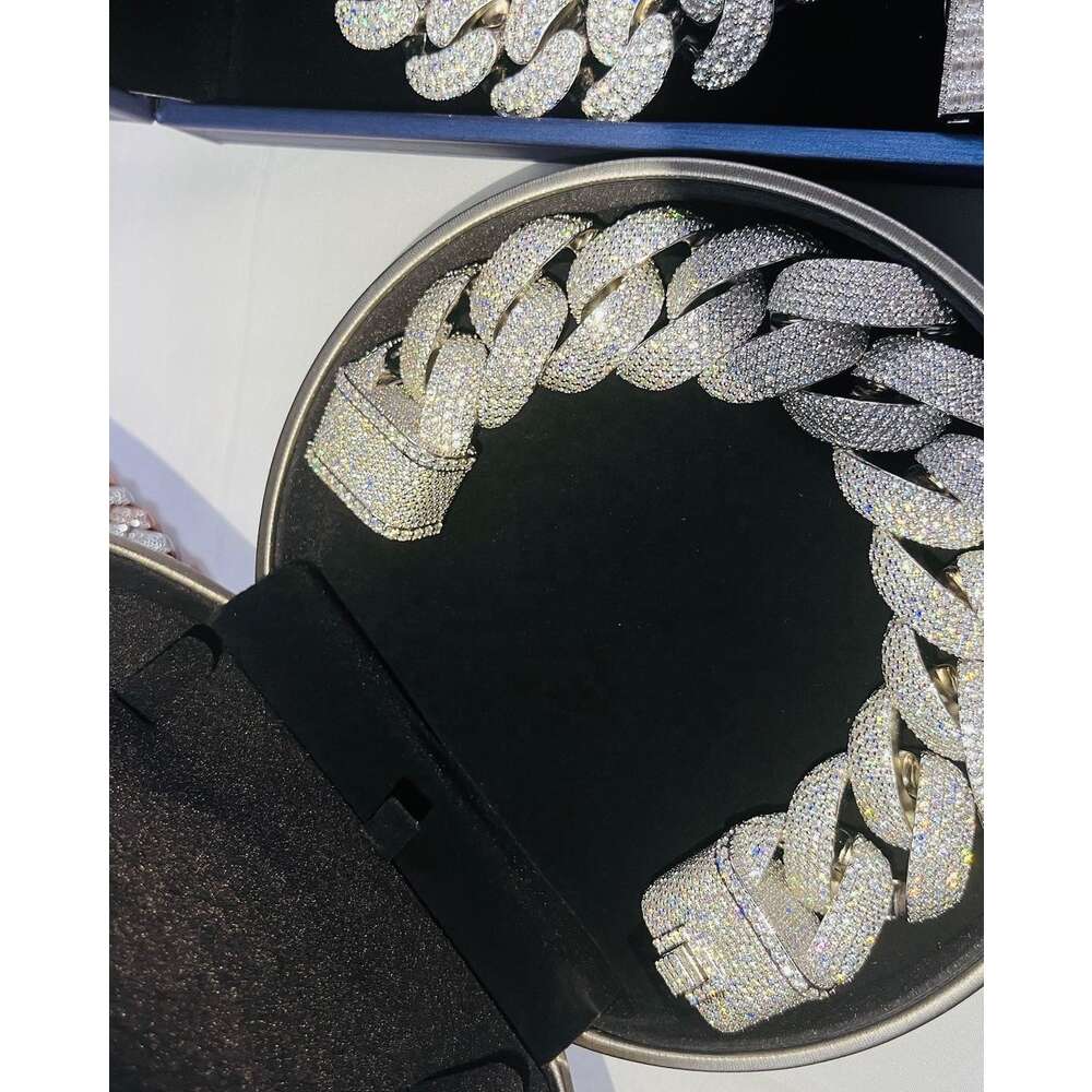 bracelet necklace mossanite Custom Heavy Vvs Moissanite Diamond Thick Cuban Link Chain Iced Out Hip Hop Rapper 925 Silver Necklace Bracelet Men