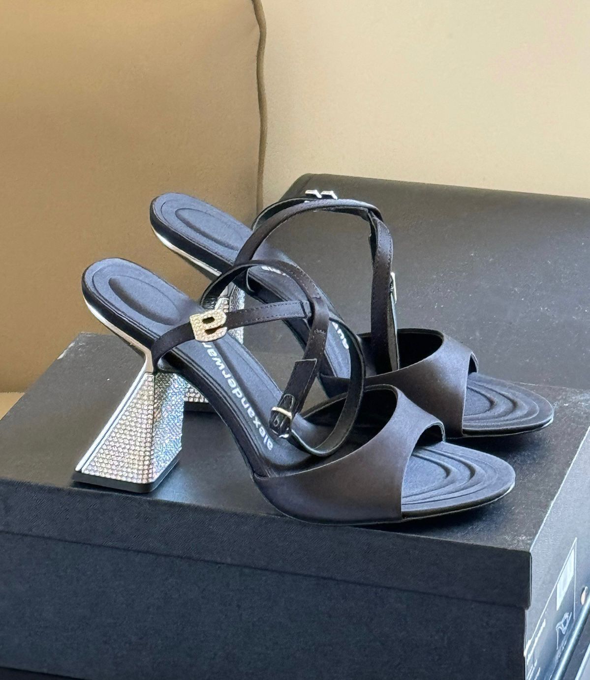 Italy Summer Brand Women Nala Stain Sandals Shoes Crystal Heels Black Lady Party Wedding Gladiator Sandalias EU35-43 With Box