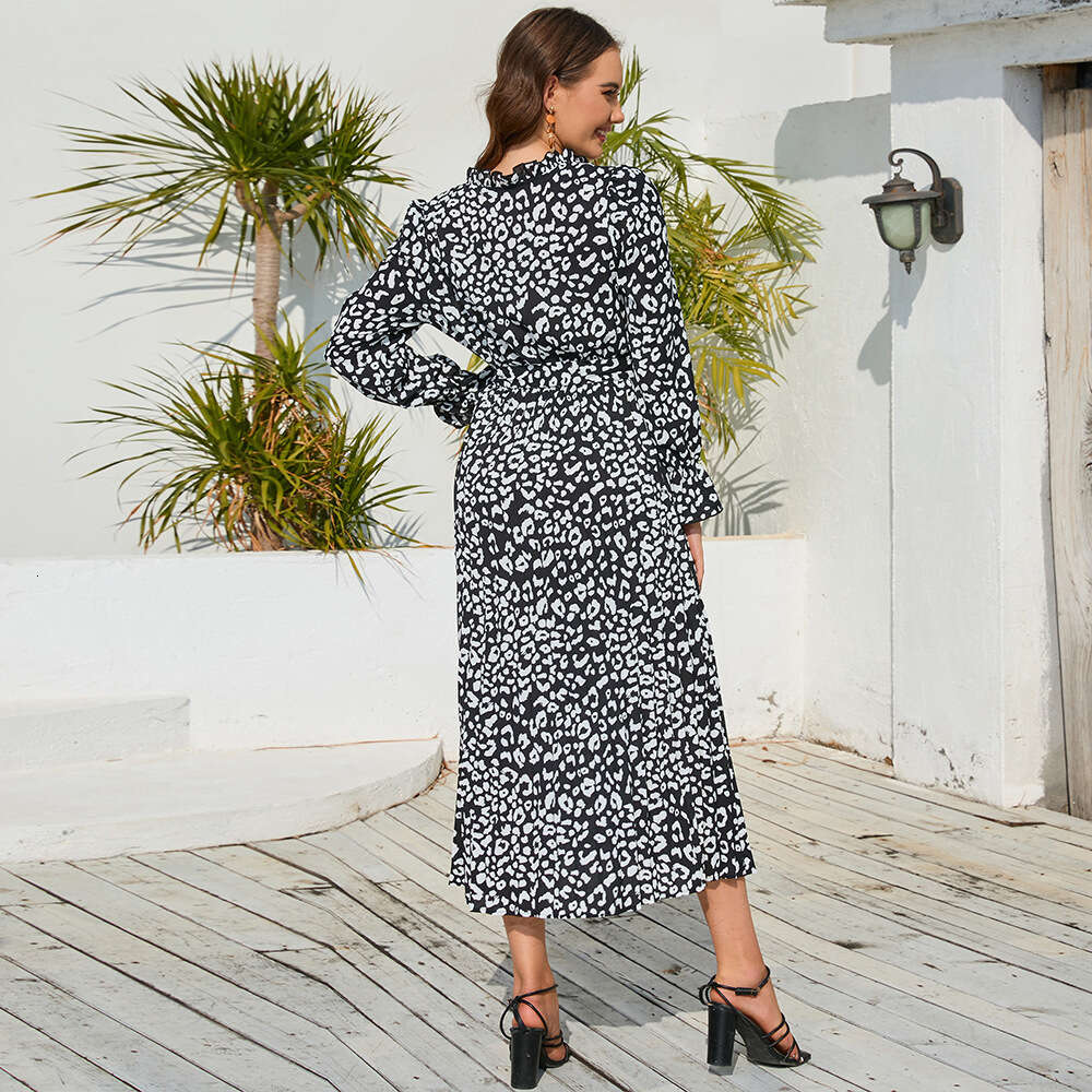 2024 Autumn/winter Women's Wear New Slim Fit Style Leopard Pattern Standing Neck Lace Up Pleated Casual Mid Length Dress