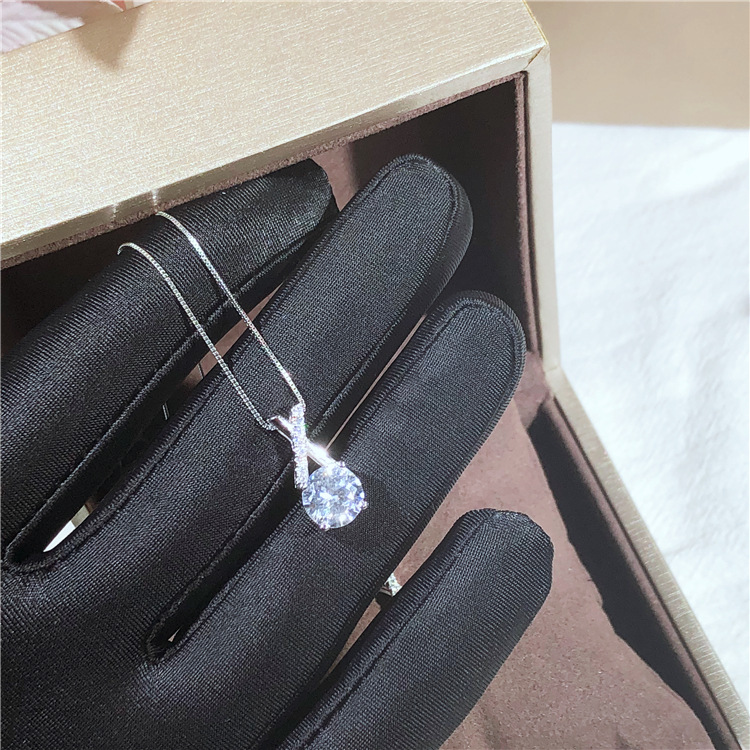 2024 Choucong Solitaire Cross Pendant Simple Fashion Jewelry 925 Sterling Silver Round Cut 5A Cubic Zircon CZ Diamond Girls Party Women Elegant Clavic