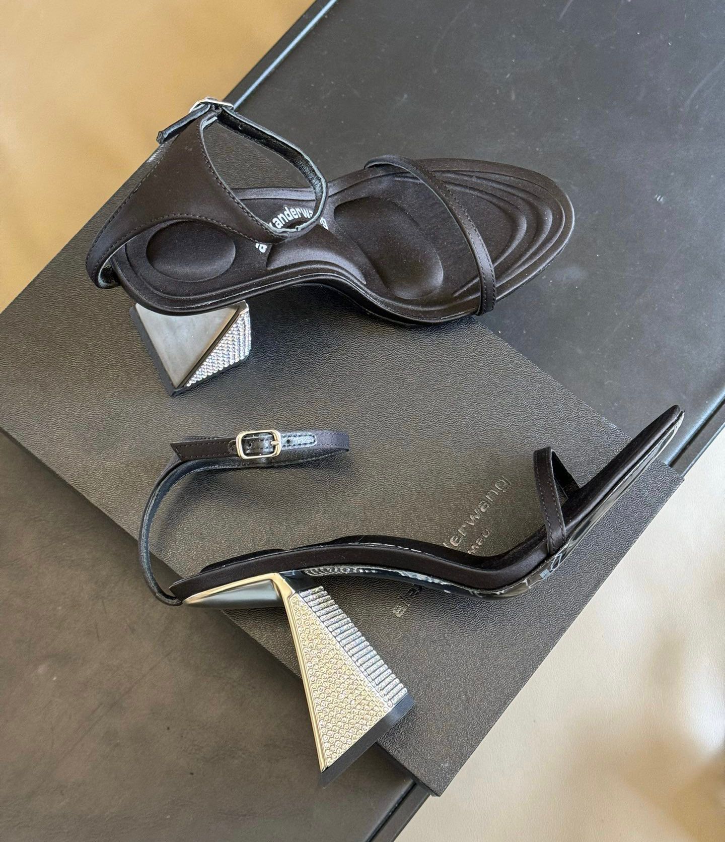 Italy Summer Brand Women Nala Stain Sandals Shoes Crystal Heels Black Lady Party Wedding Gladiator Sandalias EU35-43 With Box