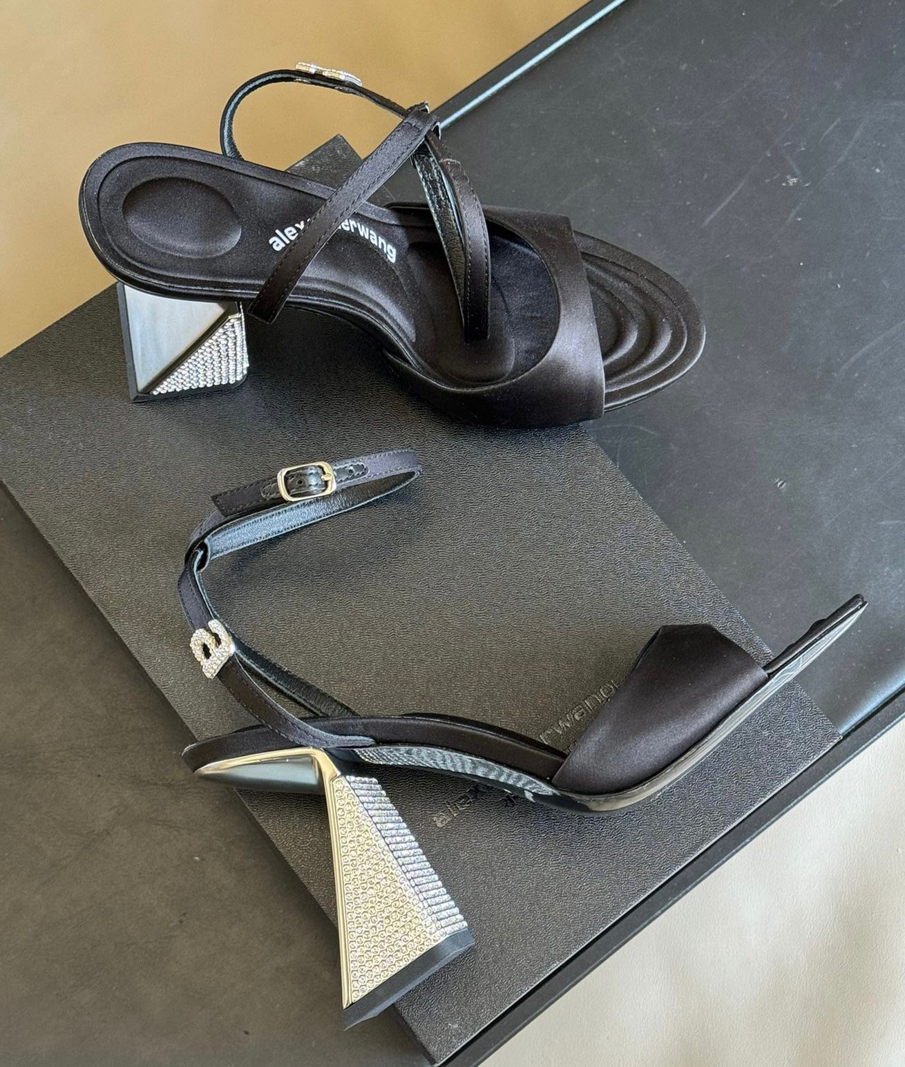 Italy Summer Brand Women Nala Stain Sandals Shoes Crystal Heels Black Lady Party Wedding Gladiator Sandalias EU35-43 With Box