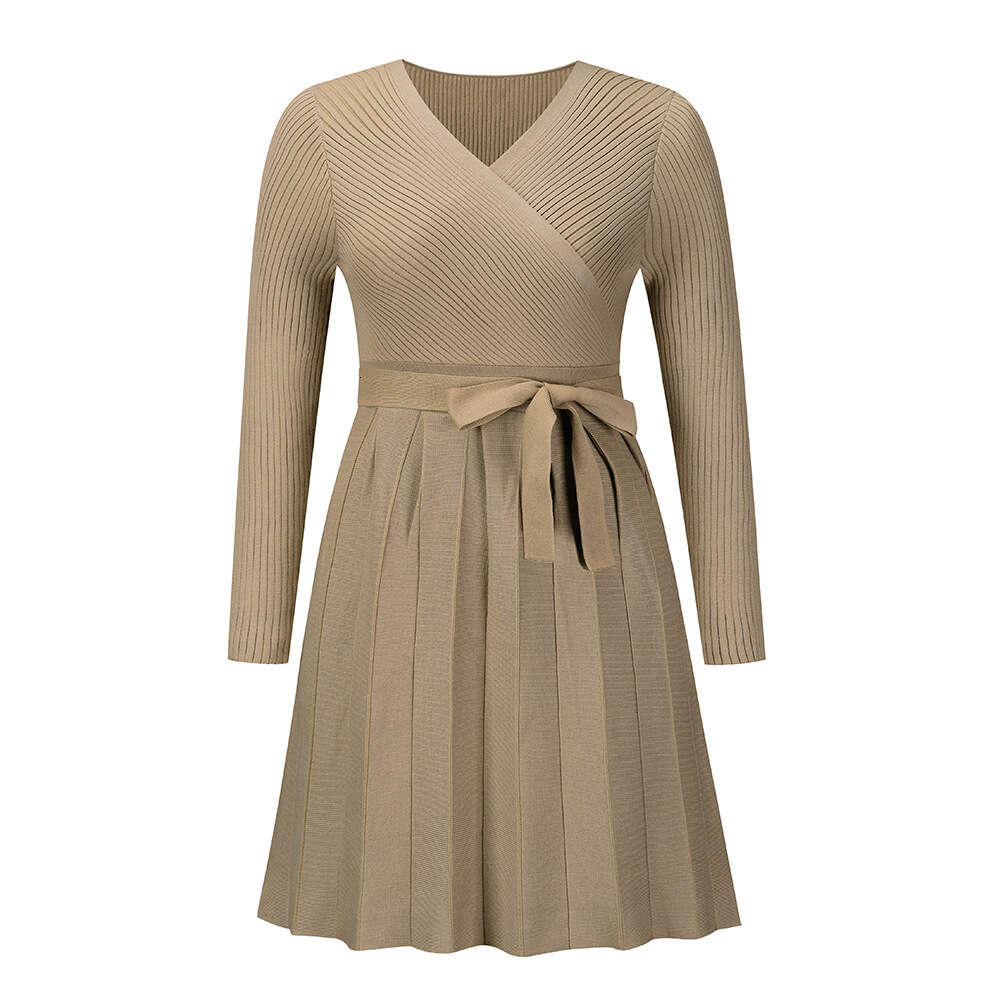 2024 Autumn/winter New Woolen Sexy V-neck Pleated Knitted Short A-line Dress