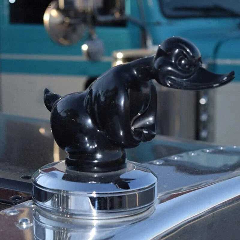 Decorative Objects Figurines Resin Angry Duck Sculptures Electroplating 3D Vehicle Ornaments Art Crafts Automobile Hood Duck Sculpture Car Exterior Ac