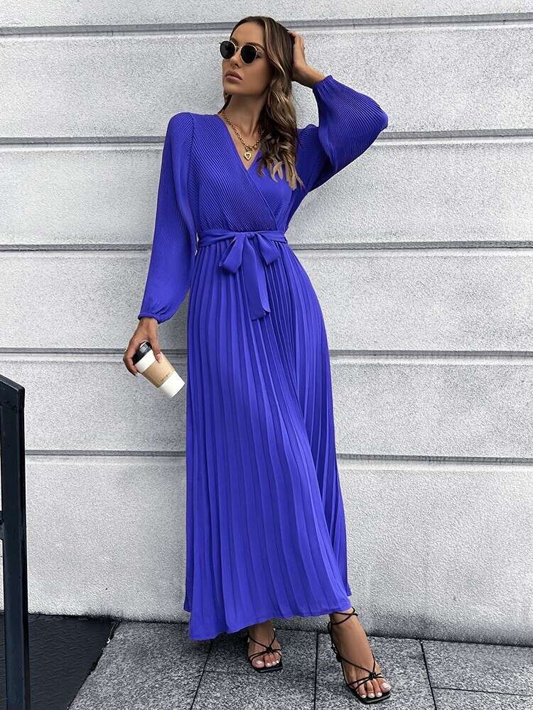 2024 Autumn/winter Women's New V-neck Long Sleeve Pleated A-line Mid Length Dress