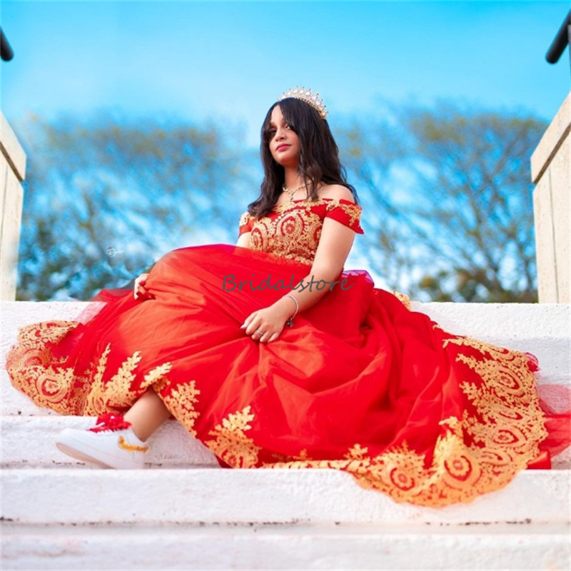 VIntage Red Quinceanera Dresses 2024 Gold Appliques Vestidos De Xv Anos Off Shoulders Sweet 16 Dress Elegant Debutante 15 Vestido De Para Fifteen Form