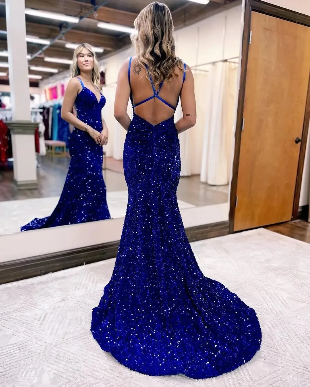 Bling Sparkly Blue Evening Dresses Sexy Mermaid Backless Spaghetti Strap V Neck Sweep Train Formal Prom Gowns Custom Made Vestidos De Bal estidos