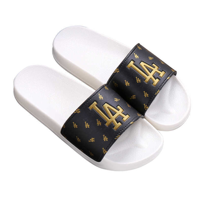 Slippers Slippers for women in summer household flat bottomed slippers for outdoor wear fashionable internet celebrity letters for couples one word sl