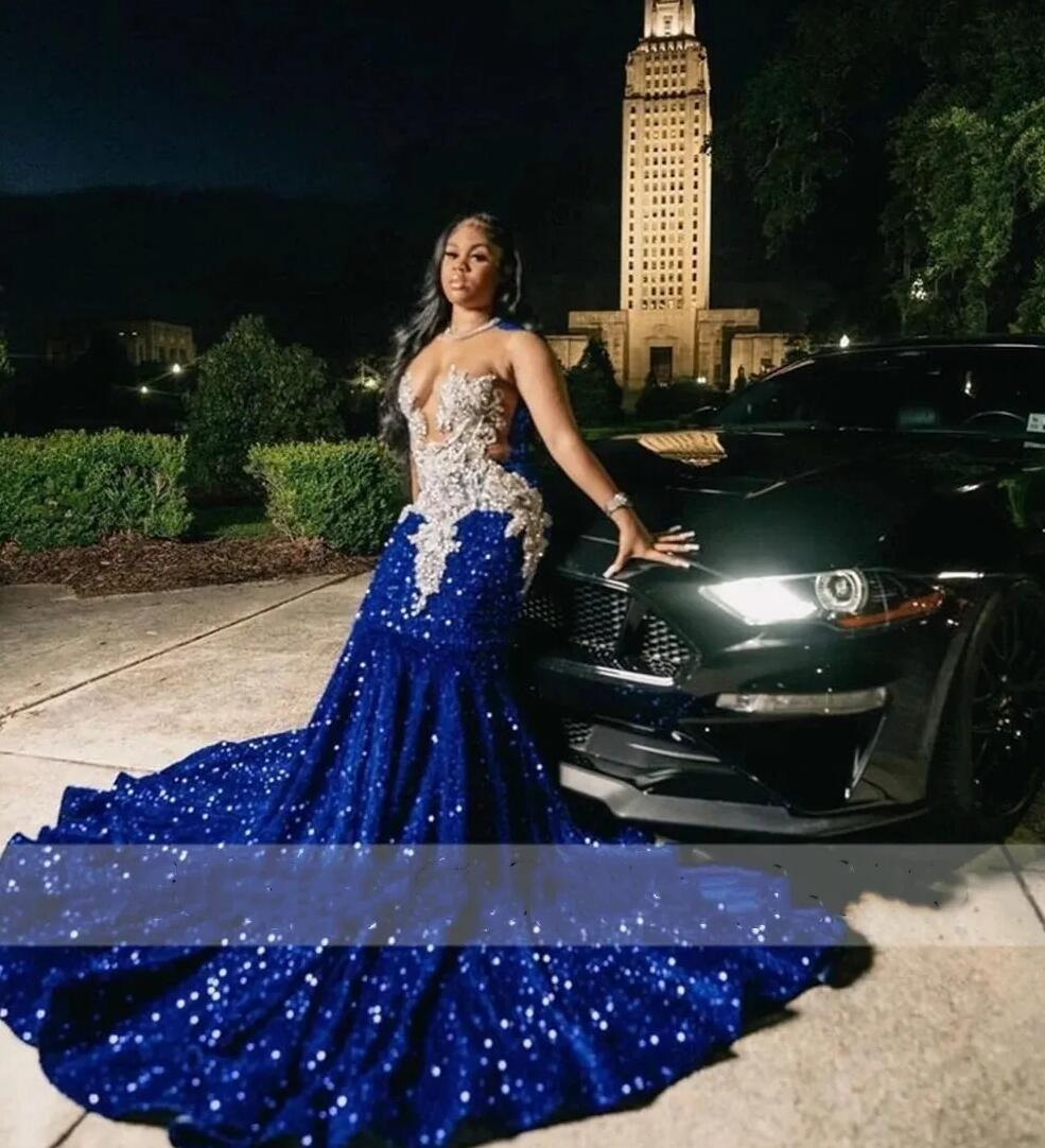 2024 Royal Blue Sequins Beaded Appliques Prom Dresses For Black Girls Sheer Neck Sweep Train Mermaid Formal Occasion Gowns