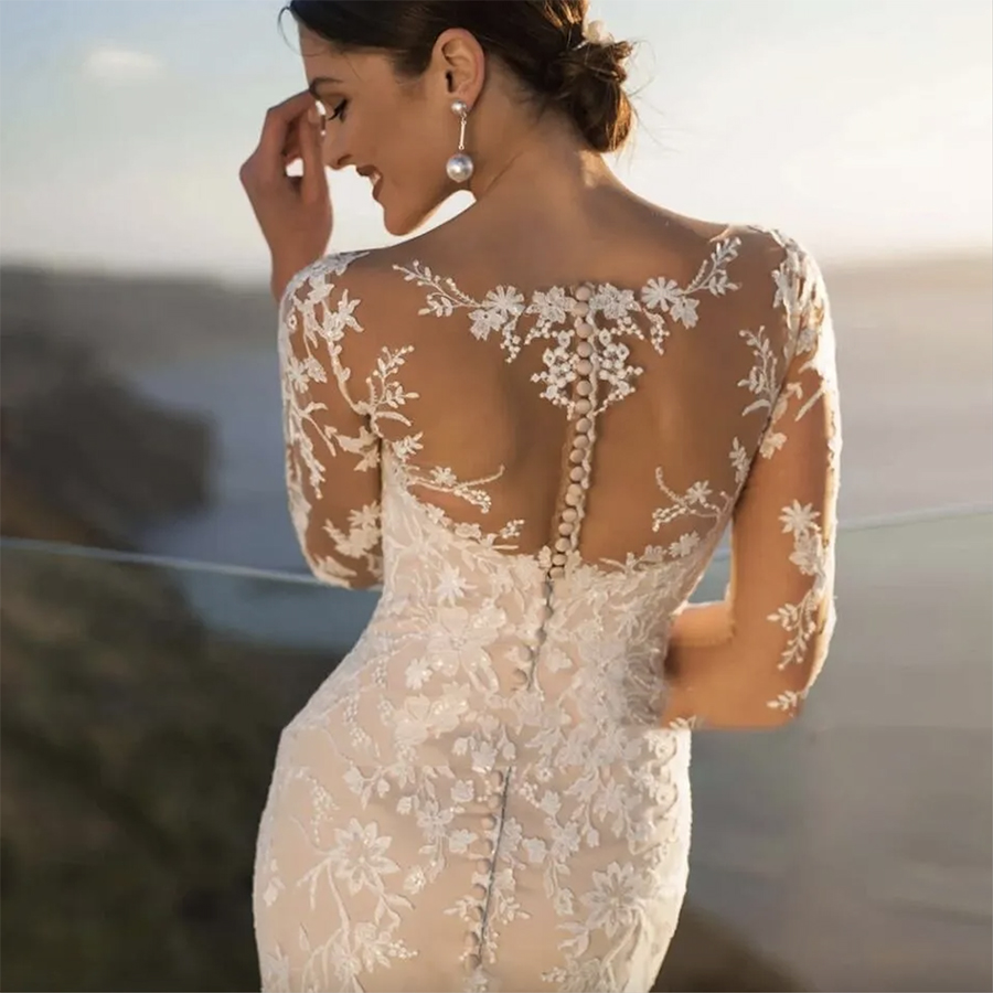 Gorgeous Lace Appliques Long Sleeves Mermaid Wedding Dress For Bride 2024 Sheer Mesh Top Button Decoration Illusion Back With Detachable Ski