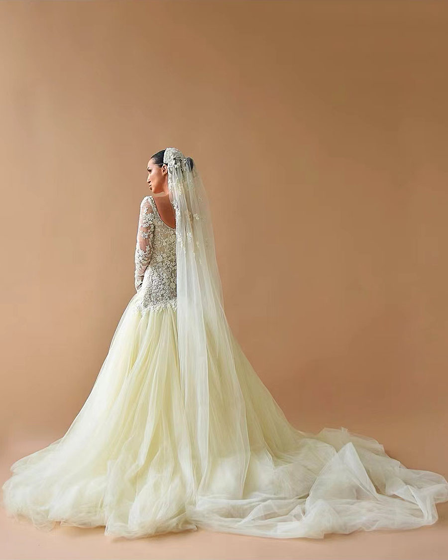 Wedding Elegant Ae Dresses Sleeveless Sequins Lace Train Appliques Ruffles Strapless Bridal Gowns Vestidos De Novia 326
