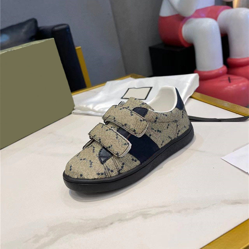 Baby Kids Shoes Newest Sneakers Children Prewalker Sport Running Shoes High Quality Letter Printing Leather Shoes Antiskid Leisure Shoe 2Colors Availa