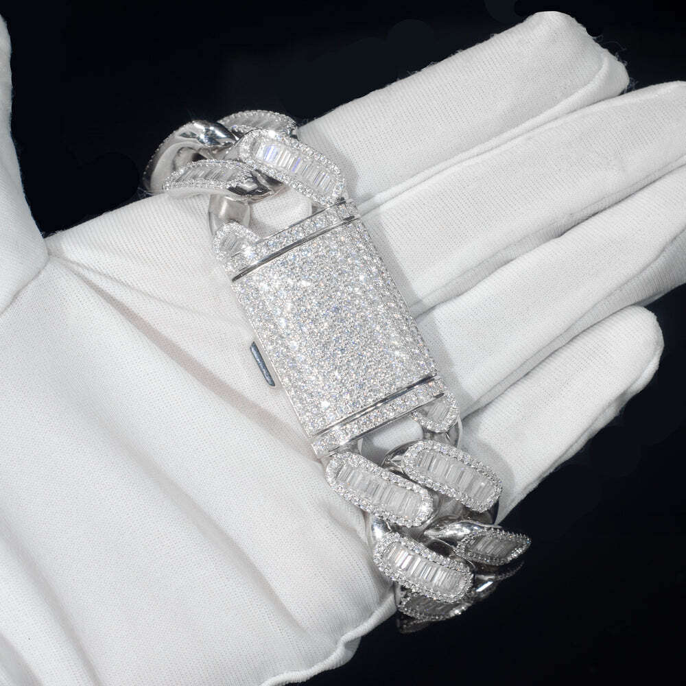 Hip Hop Jewelry 24mm Baguette d Color Vvs Moissanite 925 Silver Iced Out Miami Cuban Link Bracelet