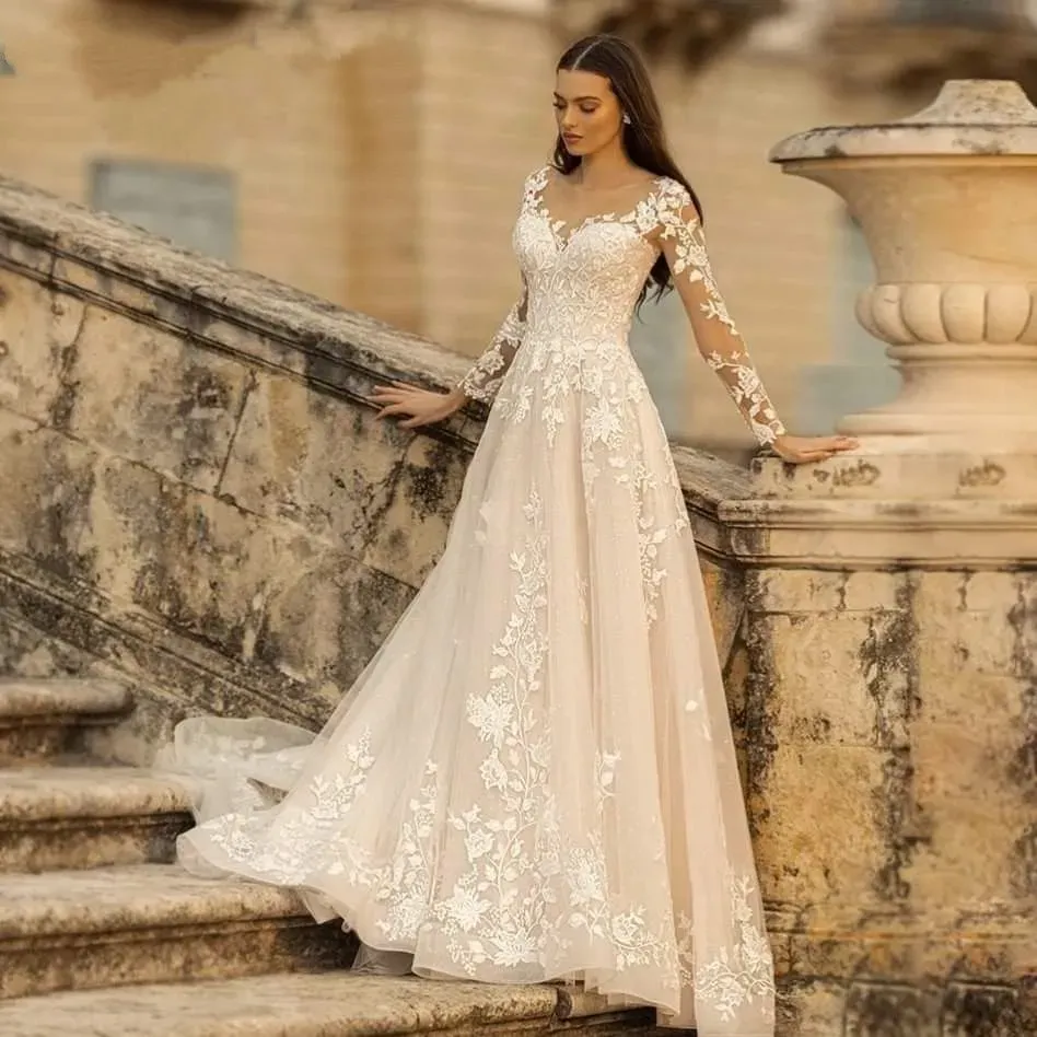 O-Neck A Elegant E Boho Dresses Sheer Long Sleeves Tulle Applique Sweep Train Wedding Bride Gowns With Lace Up Back Pplique