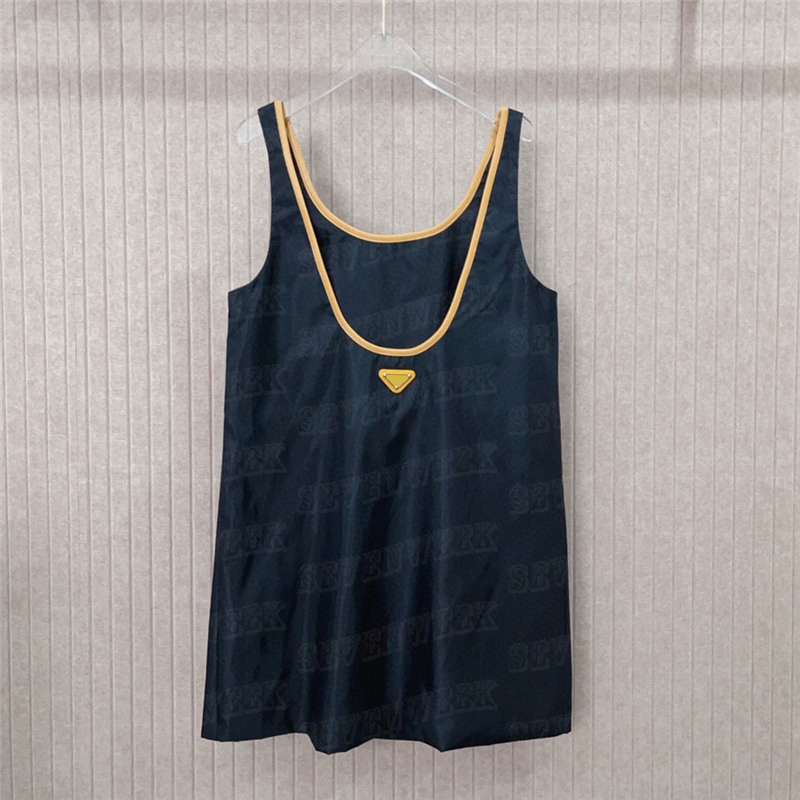 Sexy Backless Vest Dresses Women Party Skirts Design Back Metal Badge Dress High Grade Lady Skirt Wear