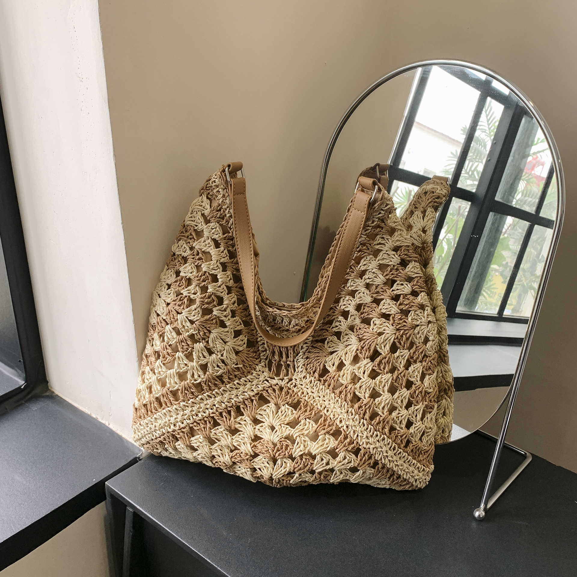 Beach Bags High Appearance and Large Capacity Woven Bag Summer Fashion Grass Simple One Shoulder Cross Body Beach