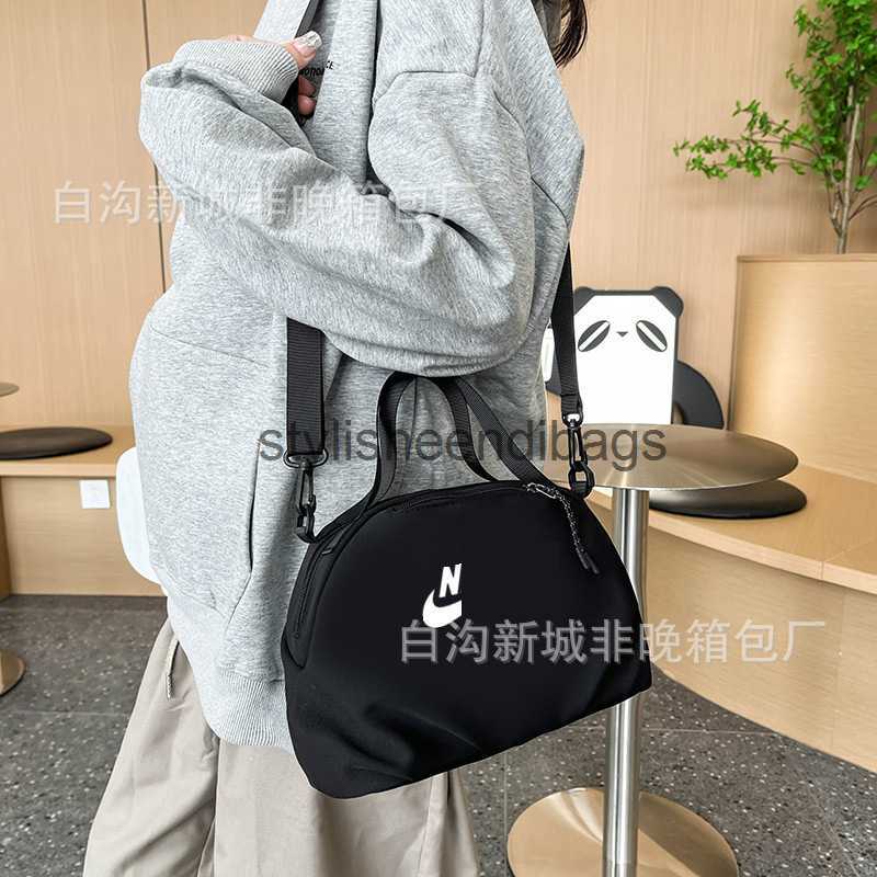 Shoulder Bags Newes… - image