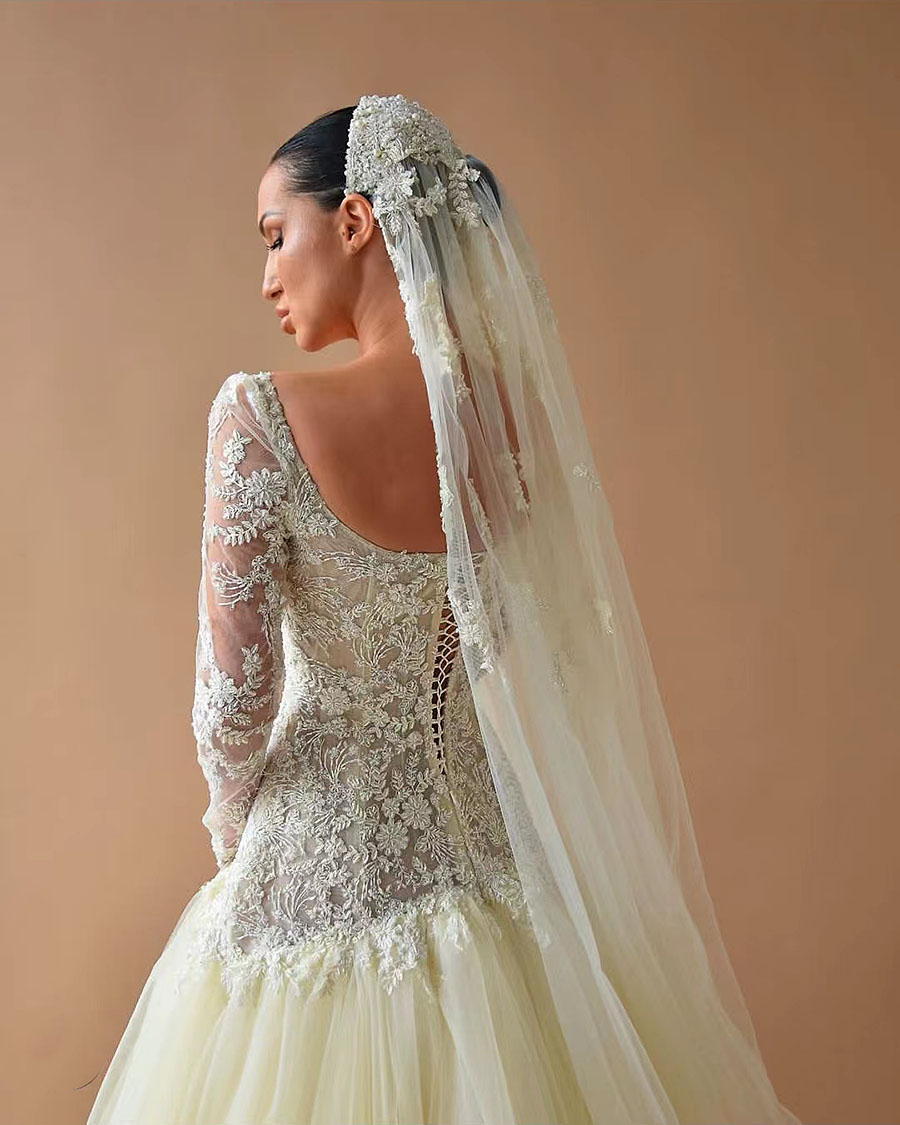 Wedding Elegant Ae Dresses Sleeveless Sequins Lace Train Appliques Ruffles Strapless Bridal Gowns Vestidos De Novia 326
