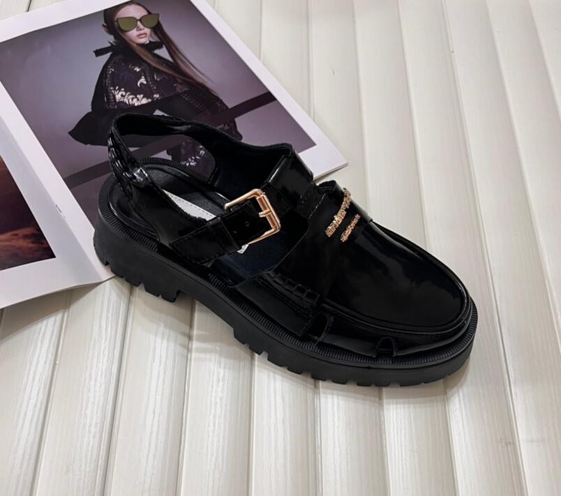 Master's Classic Crafted Women's Sandals with Headband and Heel, Low Top and High Top, Two Thick Soles and Low Heels with Gold Letter Decora