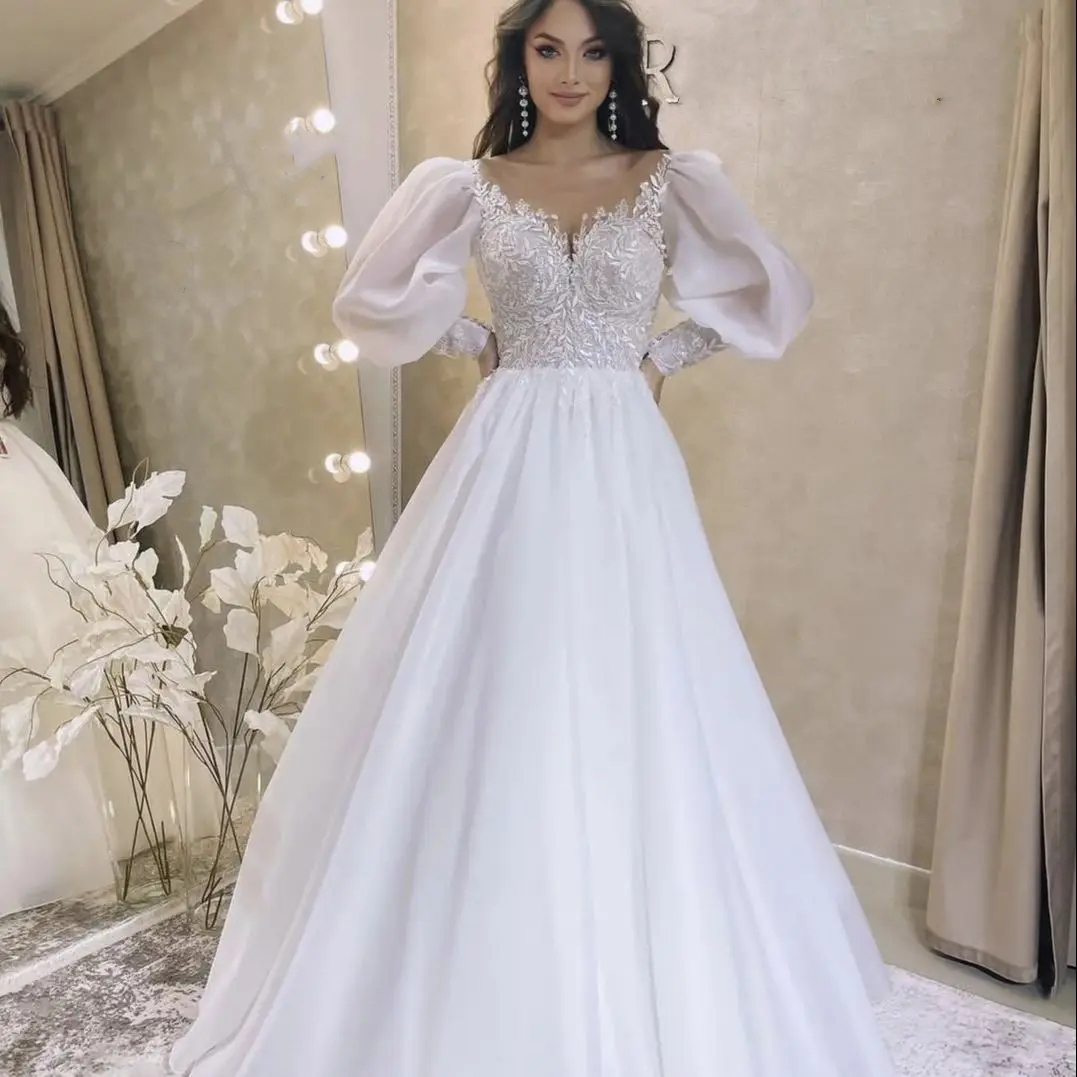 Puff Long Sleeves A Line Wedding Dresses Floor Length Sheer Crew Neck Lace Appliques Elegant Simple White Bridal Gowns Back Covered Buttons 2024