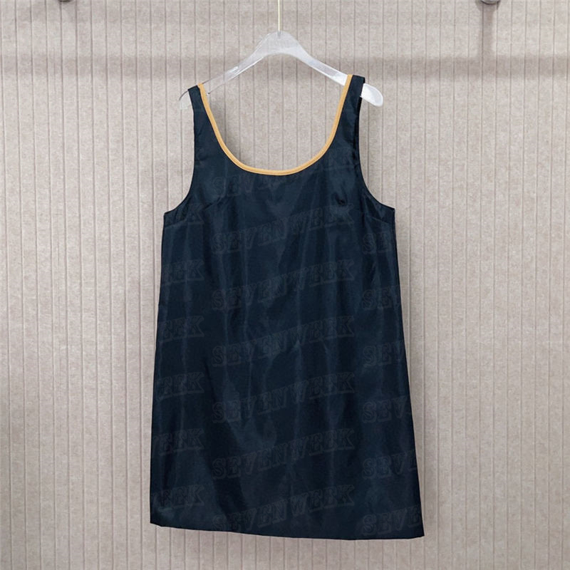 Sexy Backless Vest Dresses Women Party Skirts Design Back Metal Badge Dress High Grade Lady Skirt Wear
