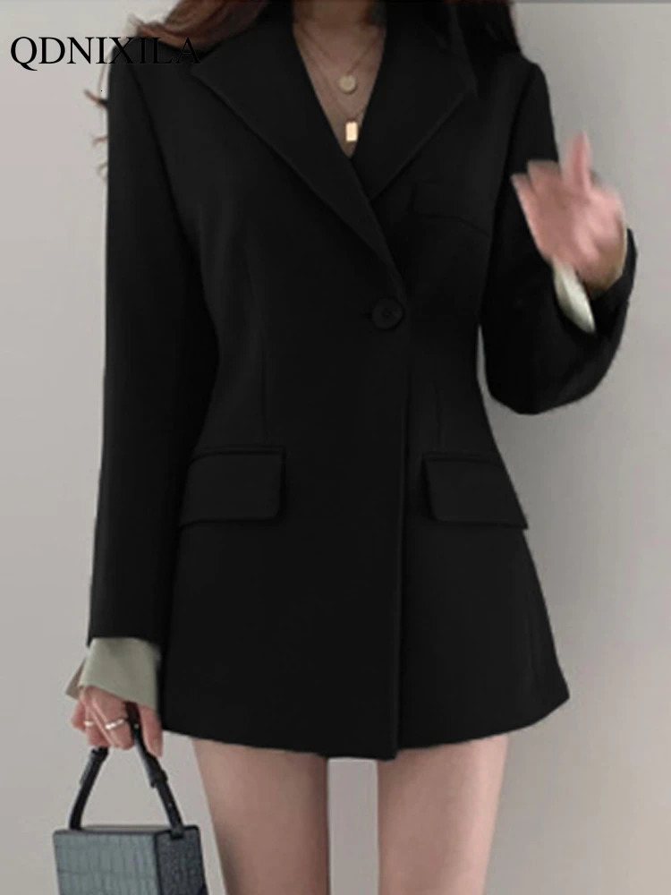 Spring Fashion Oversize White Womens Blazer Korean Elegant Slim British Style Womens Small Suit Jacket Office Wear Outfit 240306