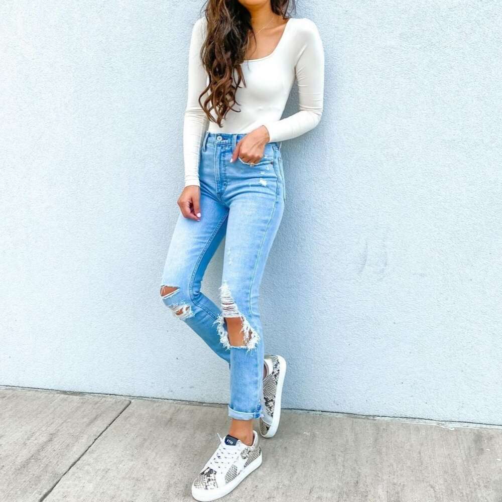 2024 New Personalized Slim Street Straight Leg Pants High Waist Worn and White Washed Jeans for Women