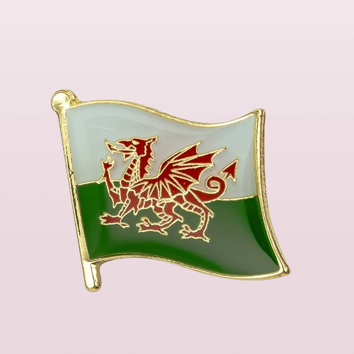 the SCOTLAND Metal Flag Badge Flag Pin KS02410123456