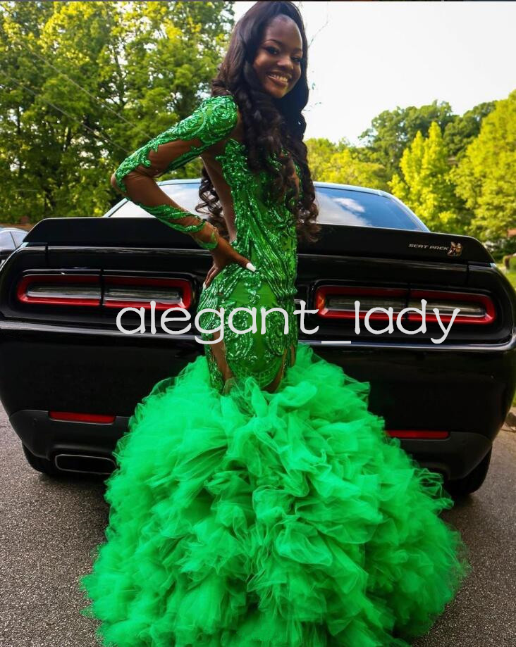 Emerald Green Long Sleeve Evening Formal Dresses 2024 Sparkly Applique Ruffles Skirt Black Girl Prom Birthday Gala Dress