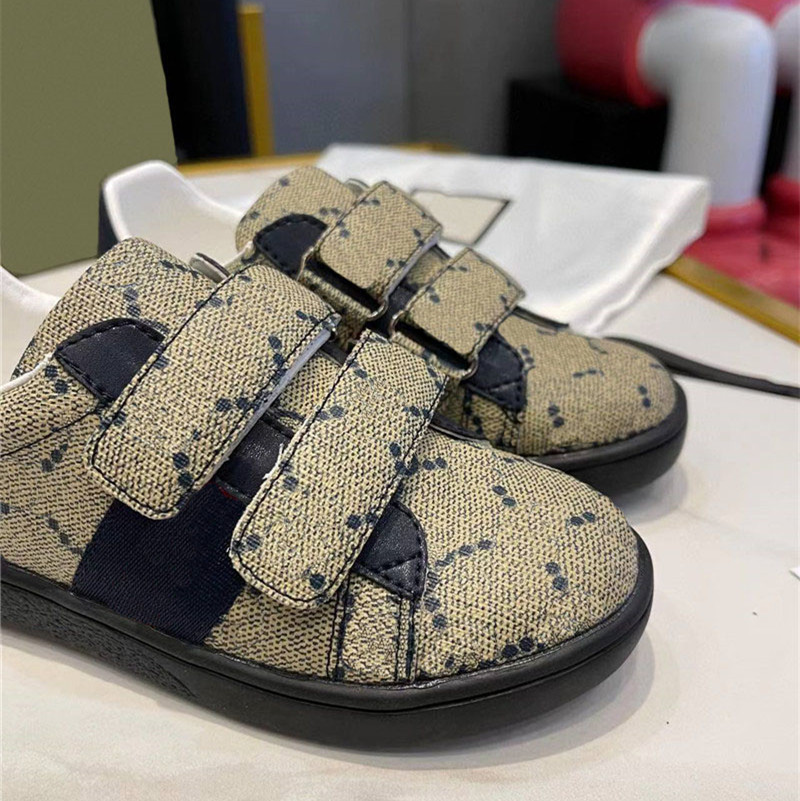 Baby Kids Shoes Newest Sneakers Children Prewalker Sport Running Shoes High Quality Letter Printing Leather Shoes Antiskid Leisure Shoe 2Colors Availa