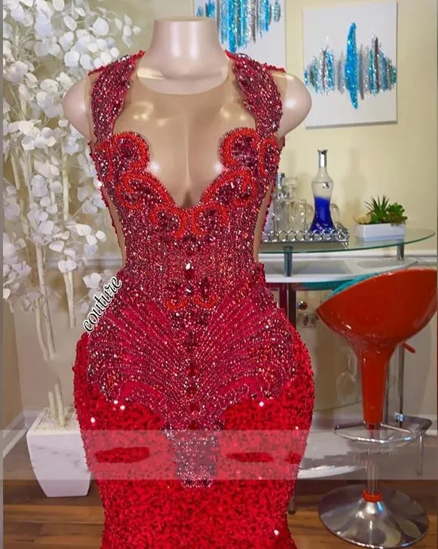 Red Long Mermaid Dresses 2024 Black Girls Sheer Crew Neck Dias Style Sparkly Rhies Crystals Sequined Prom Party Formal Evening Gowns 6660311