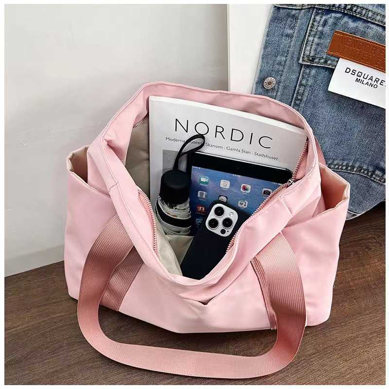 Women's Bag Solid Color Tote Bag Shoulder Bag Casual and Simple Mommy Outgoing Bag Canvas Handbag 240315